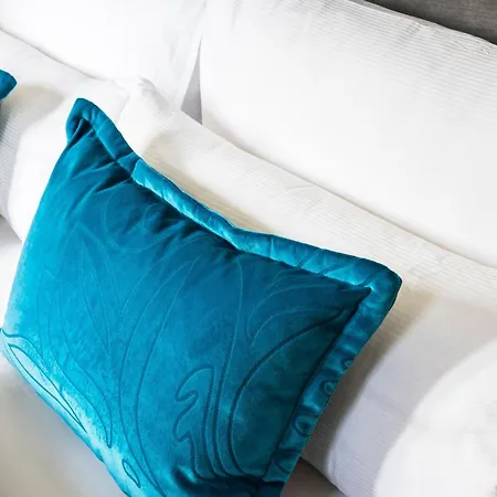 One Bonn-beethoven Bona