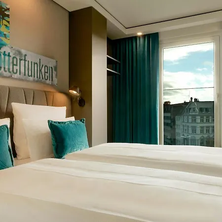 One Bonn-beethoven 3* Bonn