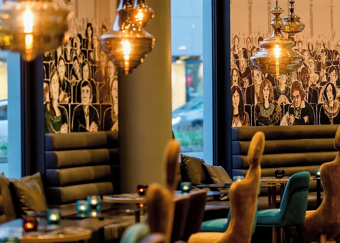 One Bonn-beethoven 3* Bonn