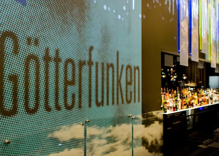 One Bonn-beethoven 3*