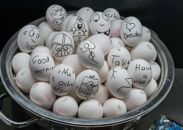 One Bonn-beethoven 3*